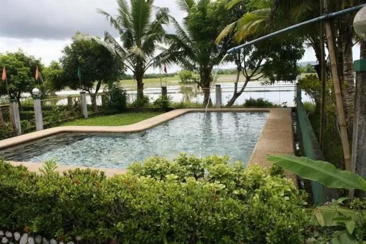 Pantropi-Coco Farm Calapan Exterior foto